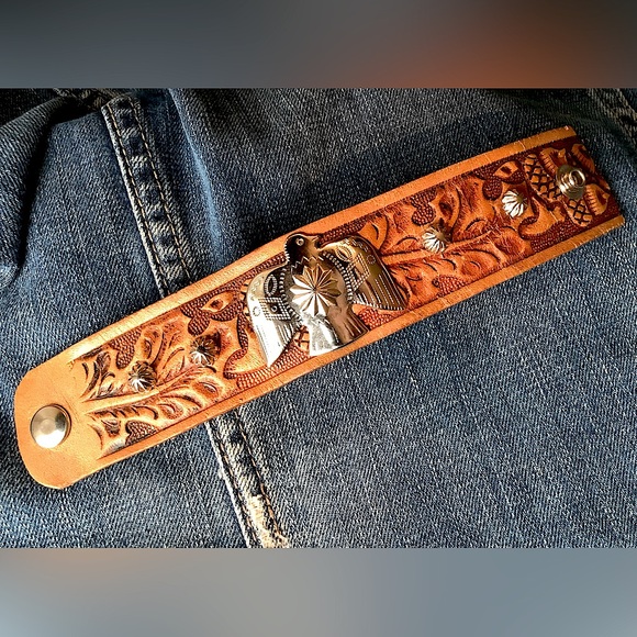 Leather cuff , thunderbird (up to 6 1/2β wrist) - Picture 3 of 6